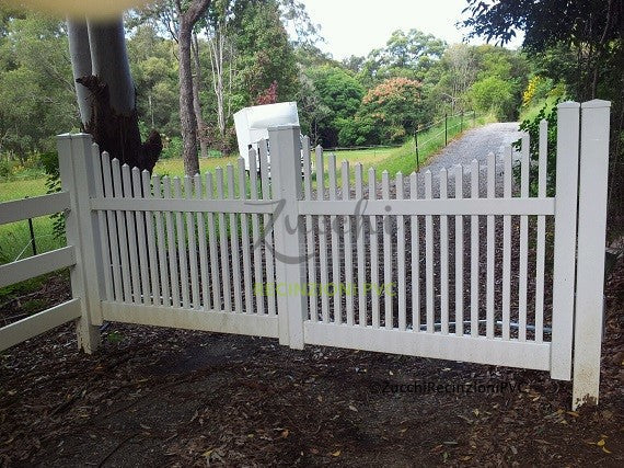 Modern PVC Strip Gates: Add Style and Functionality