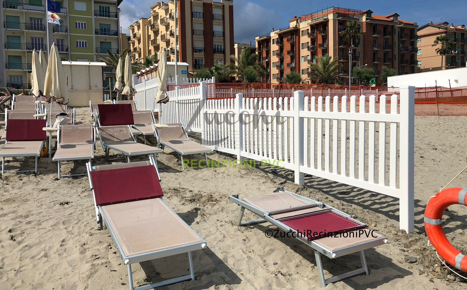 PVC on the beach: myth or reality? Let's bust the myths