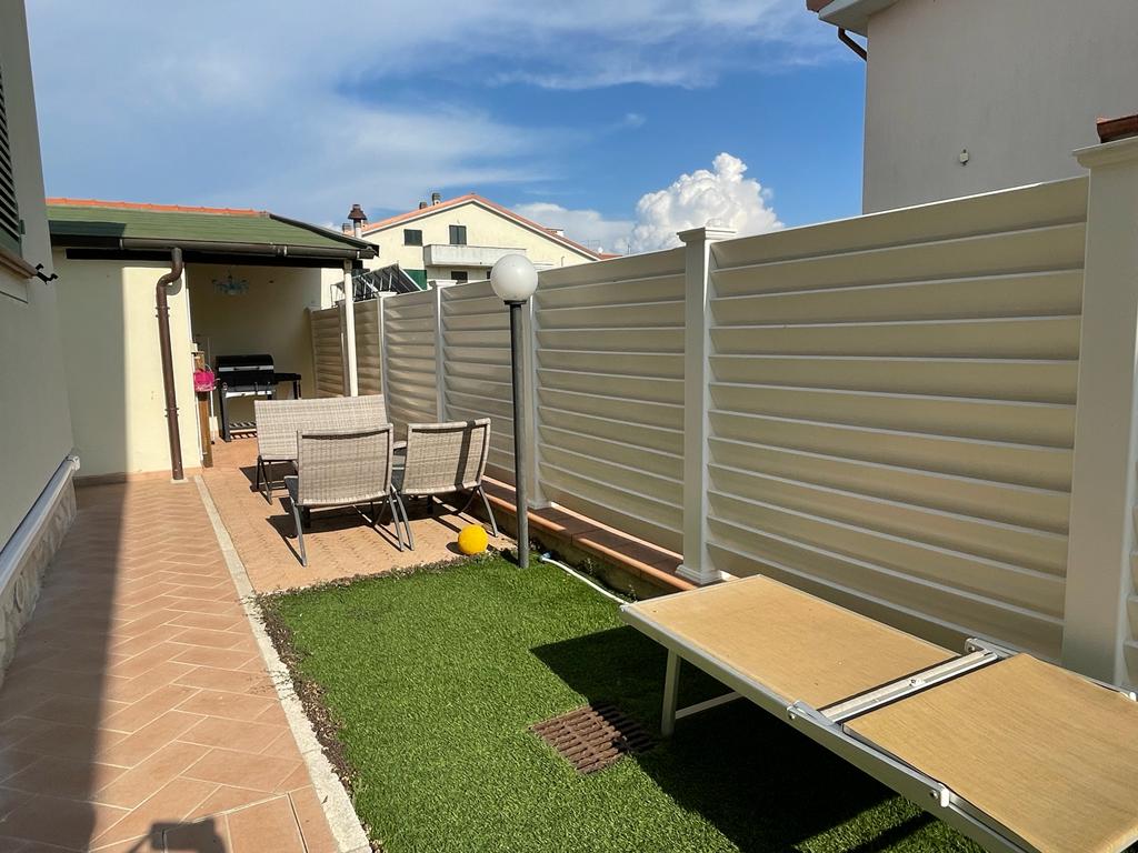 Custom PVC Sun-Screen Fences: for Unique Solutions