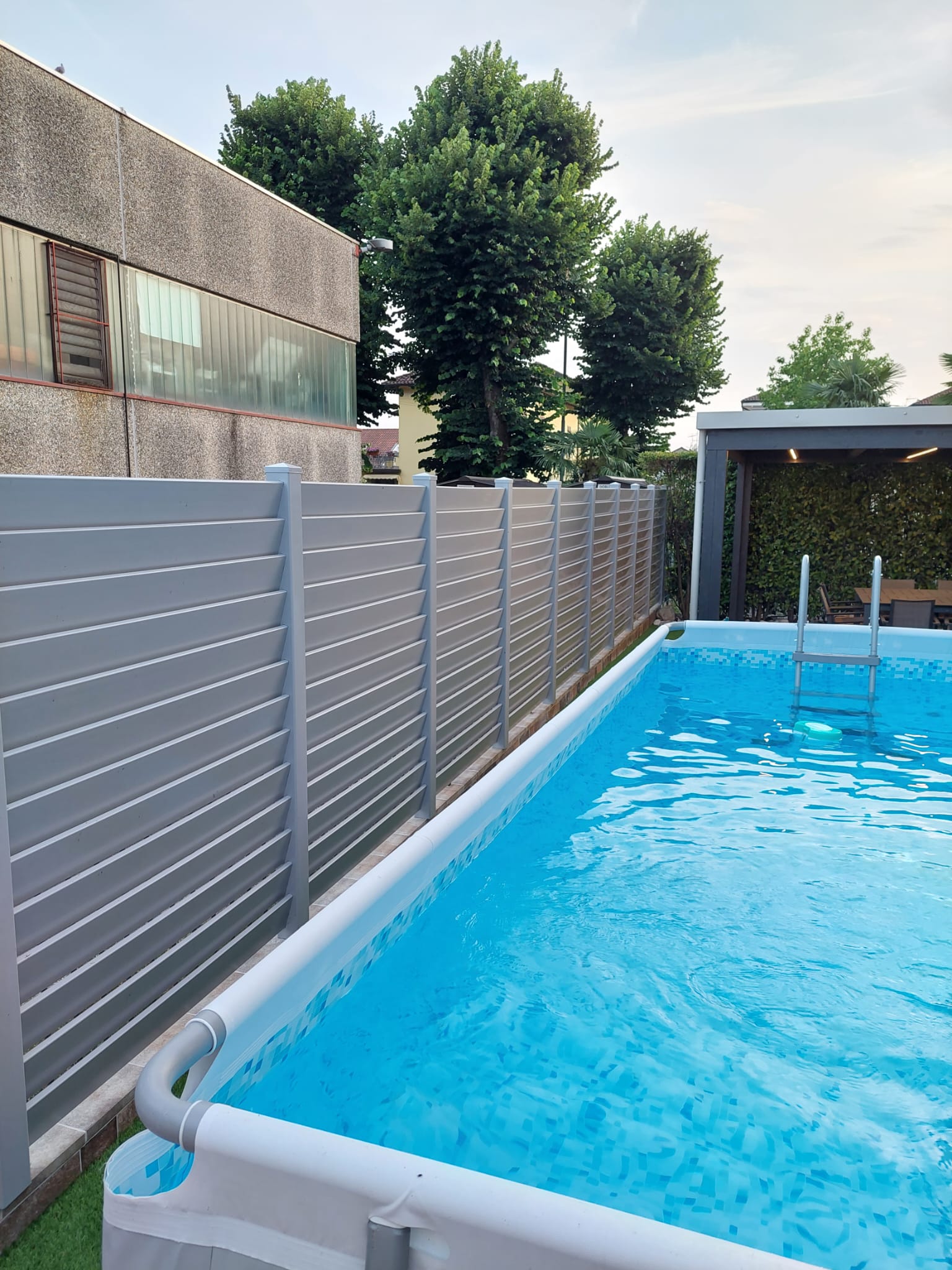 Advantages of grey PVC: resistance, durability, and design