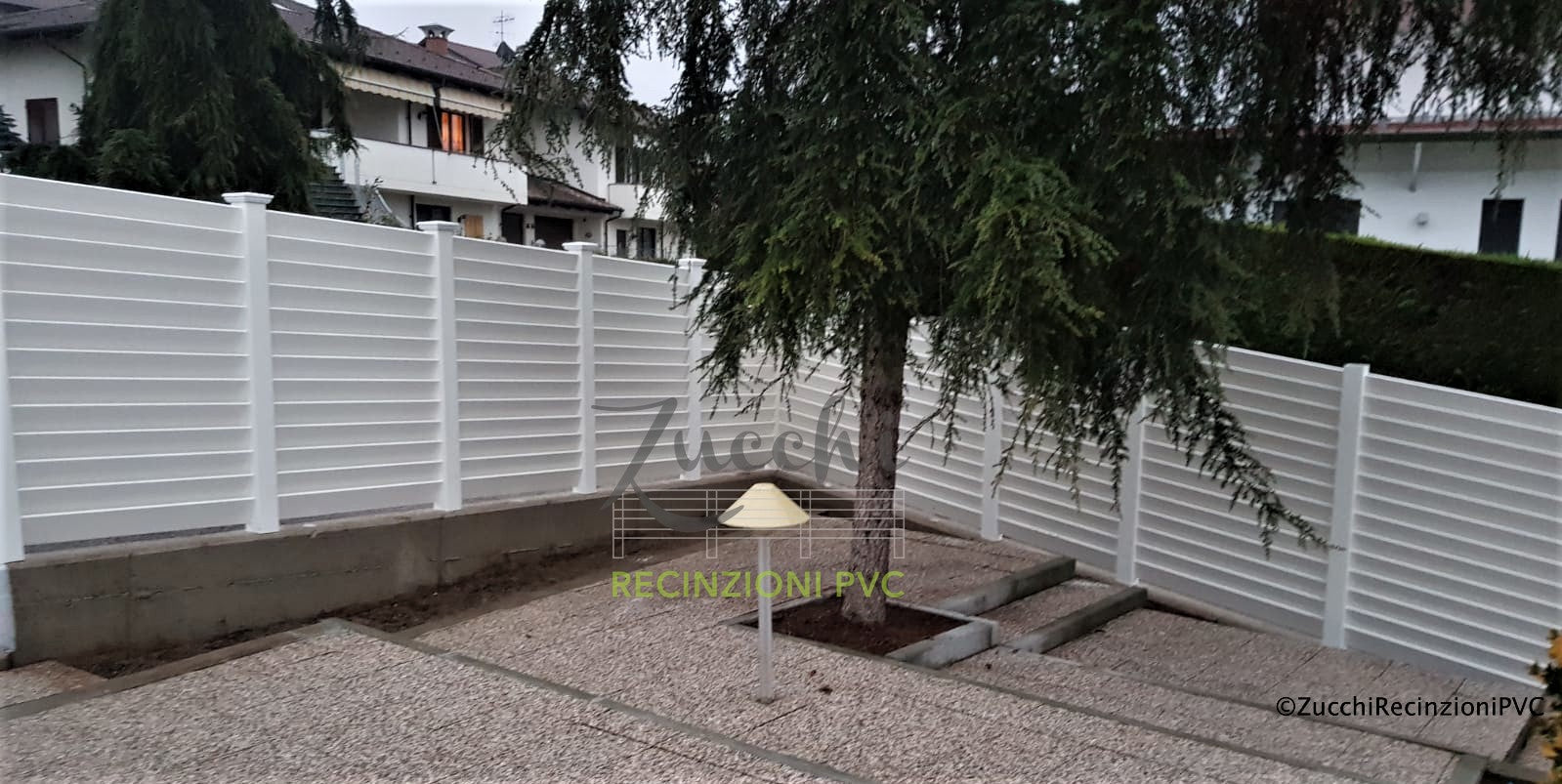 PVC Louvered Fences: The Advantages of This Solution